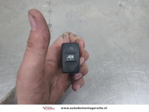 O207776 Gebruikte elektrisch raam schakelaar Landrover Freelander