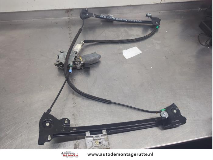 Gebruikte Raammechaniek achter Landrover Freelander O207779