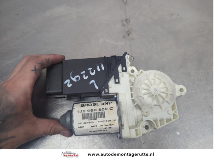 Gebruikte Motor electrisch raam Volkswagen Beetle O207802