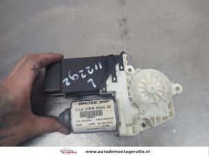 O207802 Gebruikte motor electrisch raam Volkswagen Beetle