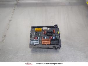 O207814 Gebruikte zekeringkast Peugeot 1007