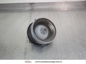 O207817 Gebruikte chaufage ventilatiemotor Mitsubishi Grandis