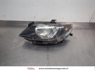 O207824 Gebruikte linker koplamp Seat Ibiza