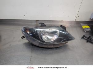 O207825 Gebruikte koplamp rechts Seat Ibiza