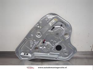 O207884 Gebruikte ruitmechaniek 4deurs links-achter Hyundai I30
