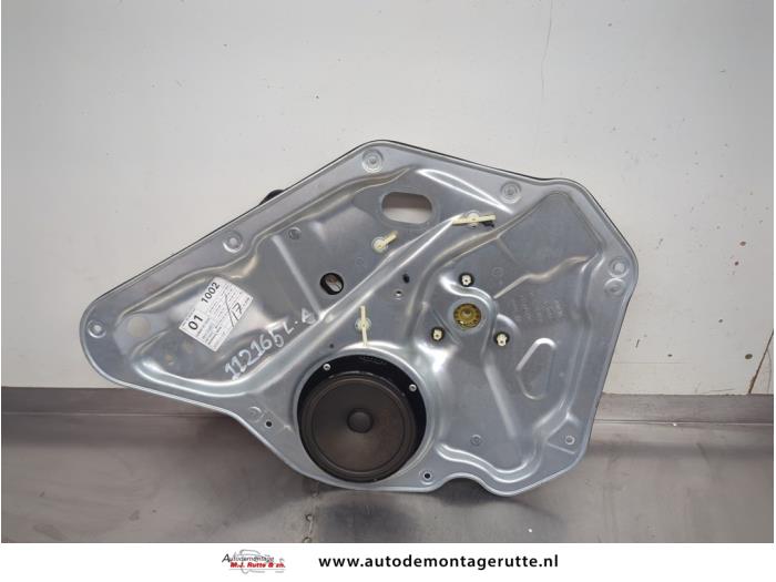 Gebruikte Raammechaniek 4Deurs links-achter Volkswagen Golf O207885
