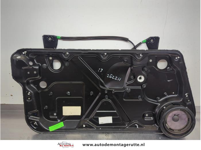 Gebruikte Ruitmechaniek 2Deurs links-voor Volkswagen Beetle O207887