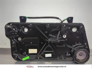 O207887 Gebruikte ruitmechaniek 2deurs links-voor Volkswagen Beetle