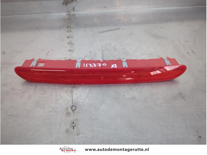 Gebruikte Extra Remlicht midden Volkswagen Golf O207923