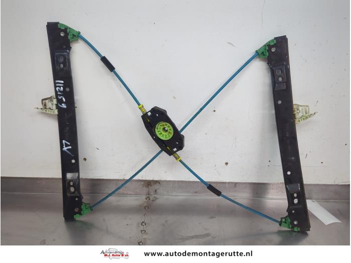 Gebruikte Ruitmechaniek 2Deurs links-voor Lancia Y(Psilon) O207941
