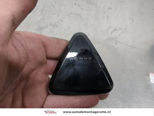 O207985 Gebruikte knipperlicht scherm rechts-voor Mitsubishi Colt
