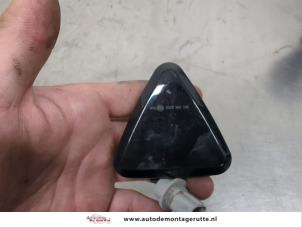 O207986 Gebruikte knipperlicht scherm links-voor Mitsubishi Colt