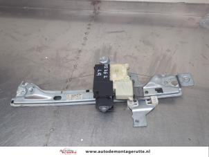 O207991 Gebruikte ruitmechaniek 4deurs links-achter Peugeot 5008
