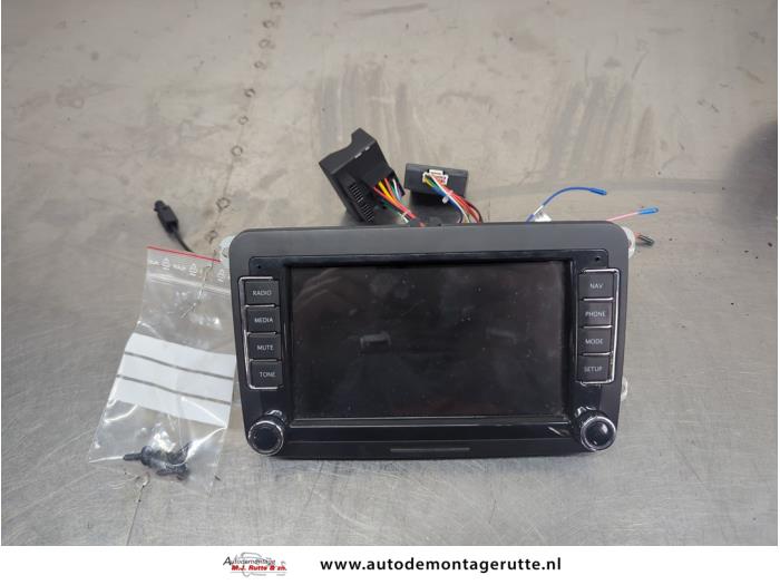 Gebruikte Radio Volkswagen Golf O208009