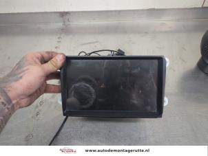 O208010 Gebruikte radio Volkswagen Golf