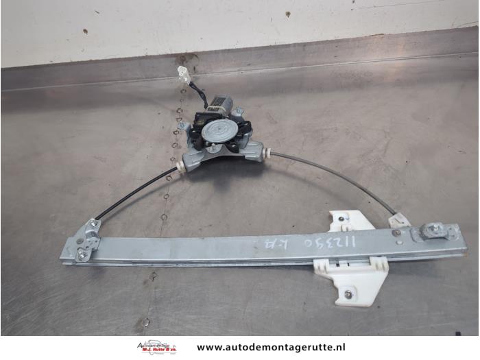 Gebruikte Raammechaniek 4Deurs links-achter Hyundai Matrix O208023