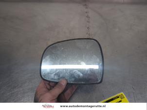 O208030 Gebruikte spiegelglas links Hyundai Matrix