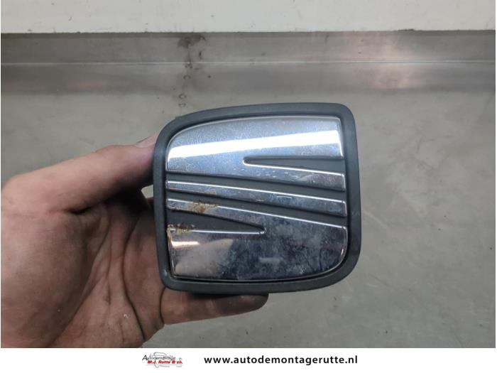Gebruikte Handgreep Achterklep Seat Ibiza O208059