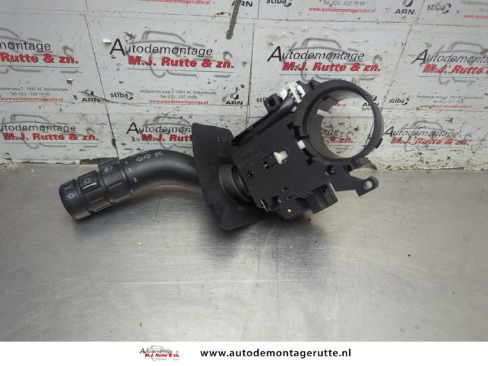 Gebruikte Richtingaanwijzer Schakelaar Volkswagen Fox O208097