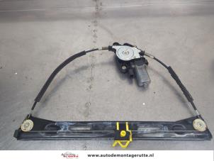 O208109 Gebruikte ruitmechaniek 4deurs links-voor Fiat Panda