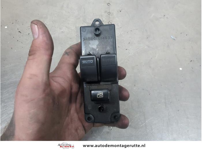 Gebruikte Schakelblok ruiten Mazda Demio O208112