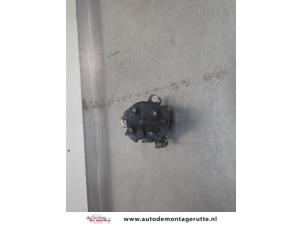 O208192 Gebruikte ontsteking (compleet) Nissan Micra