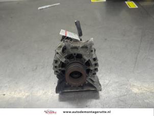 O208202 Gebruikte dynamo Mercedes B-Klasse