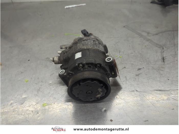 Gebruikte Pomp Airco Volkswagen Golf O208230