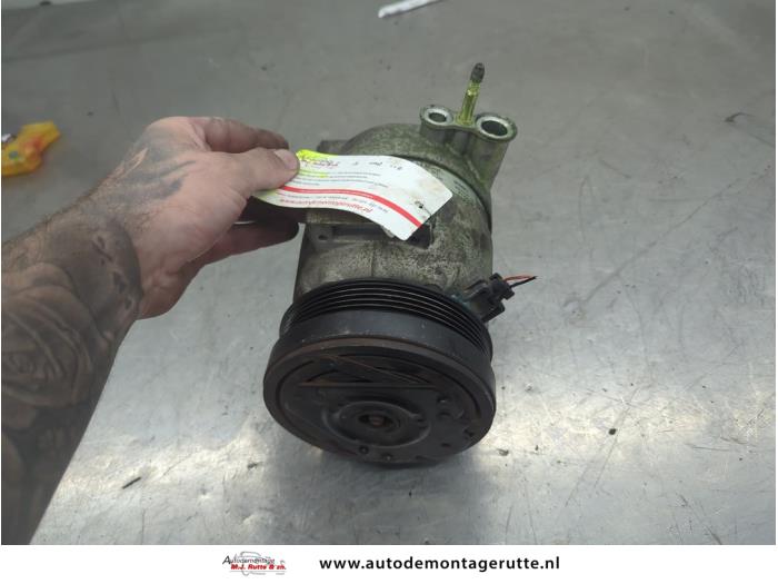 Gebruikte Aircopomp Chevrolet Aveo (250) 1.4 16V LS Prijs op aanvraag aangeboden door Autodemontage M.J. Rutte B.V.