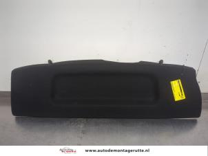 O208269 Gebruikte hoedenplank Peugeot 107