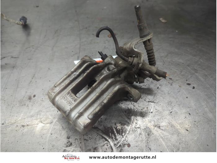 Gebruikte Remklauw (Tang) links-achter Audi A3 O208298