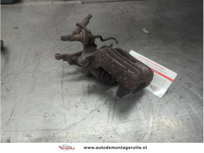 Gebruikte Remklauw (Tang) rechts-achter Volkswagen Golf O208305