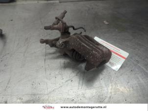 O208305 Gebruikte remklauw (tang) rechts-achter Volkswagen Golf