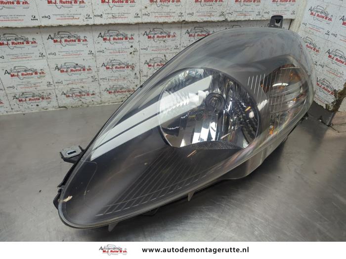 Gebruikte Linker Koplamp Fiat Punto Grande O208317