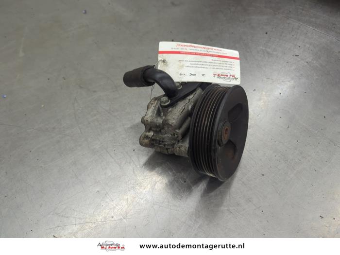 Gebruikte Pomp Servo Hyundai H300 O208351