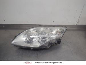 O208354 Gebruikte koplamp links Renault Laguna