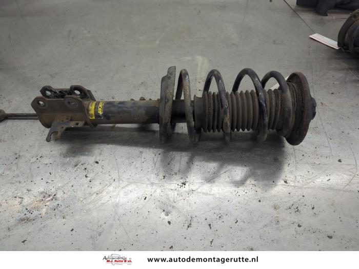 Gebruikte Mac Phersonpoot links-voor Opel Vectra O208422