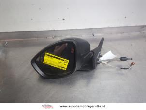 O208384 Gebruikte buitenspiegel links Peugeot 208