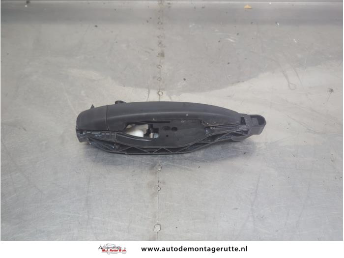 Gebruikte Portiergreep 4Deurs rechts-achter Peugeot 208 O208402