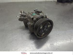 O208382 Gebruikte aircopomp module Renault Modus