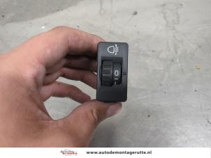 O208429 Gebruikte schakelaar koplamp ihv Peugeot 208