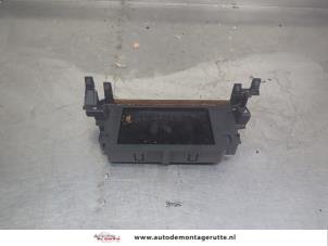 O208463 Gebruikte display interieur Renault Laguna