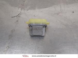 O208472 Gebruikte kachel weerstand Renault Laguna