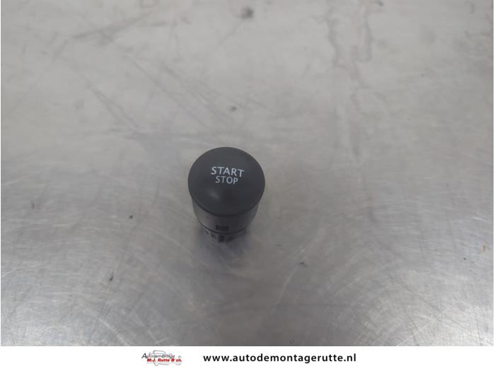Gebruikte Start/Stop schakelaar Renault Laguna O208470