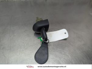 O208519 Gebruikte cilinderslot portier links BMW 3-Serie
