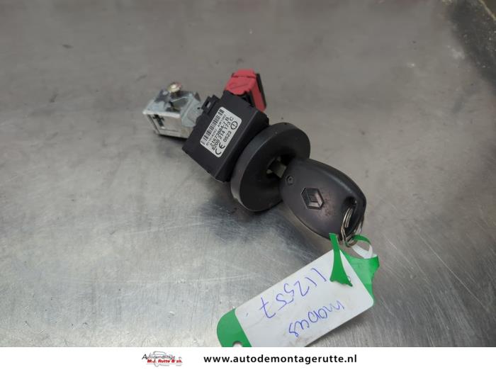 Gebruikte Kontaktslot+Sleutel Renault Modus O208554