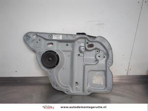 O208559 Gebruikte ruitmechaniek 4deurs links-achter Volkswagen Touran