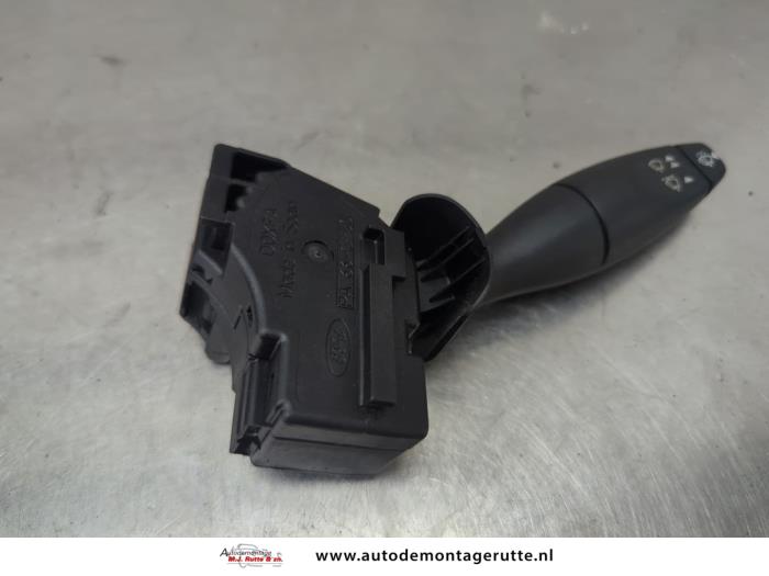 Gebruikte Ruitenwis Schakelaar Ford Focus O208598