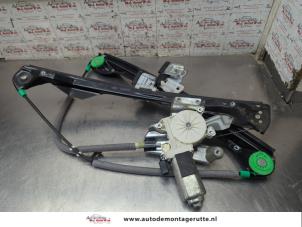 O208594 Gebruikte ruitmechaniek 4deurs links-voor Ford Focus