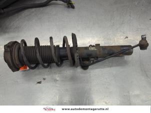 O208674 Gebruikte mac phersonpoot links-voor Seat Ibiza